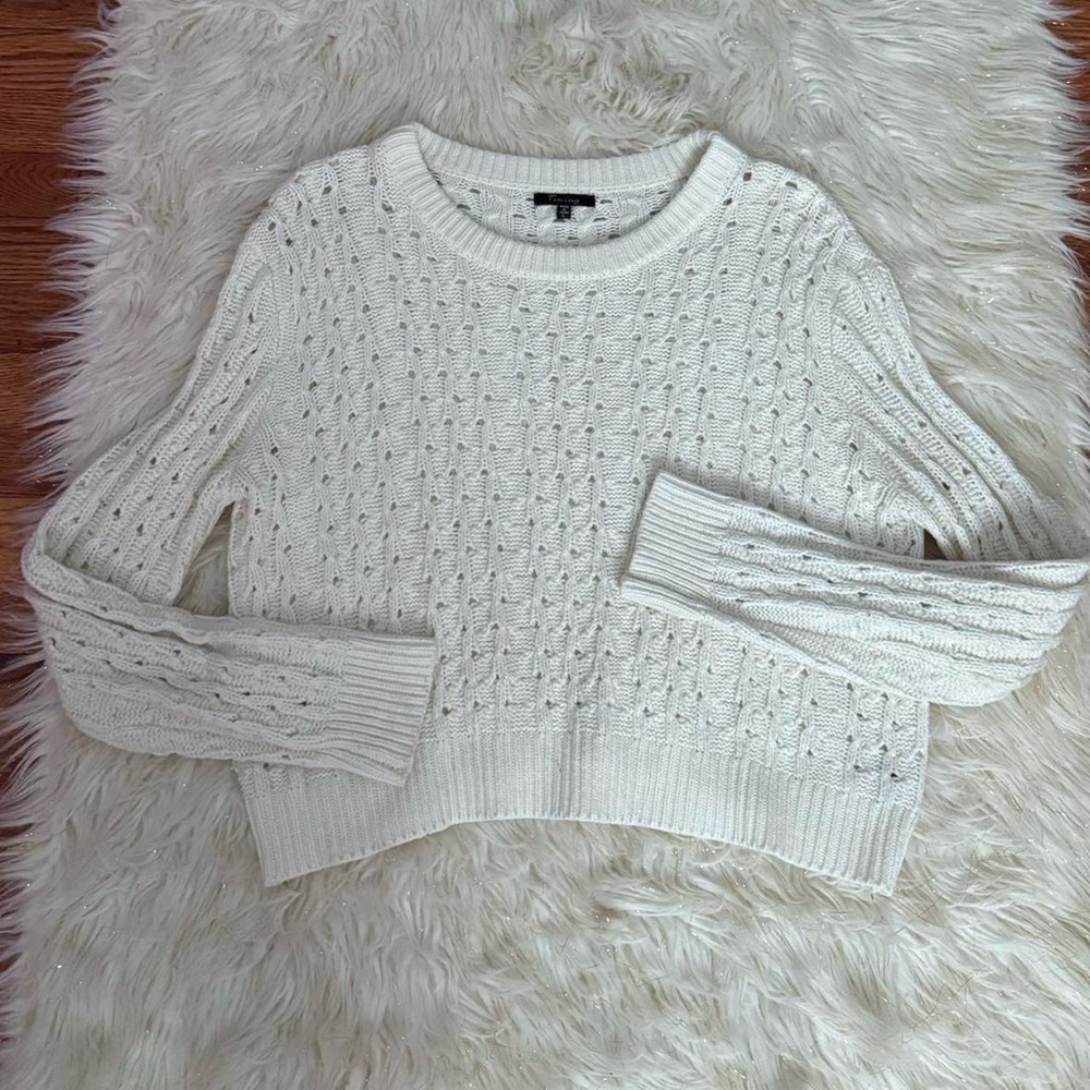 Timing Women's Ivory Cable Knit Sweater